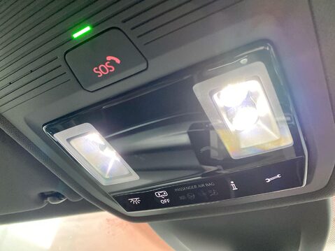 Volkswagen Golf 1.5 TSI R-Line Hatchback 5dr Petrol Manual Euro 6 (s/s) (150 ps) Reverse Ca 14