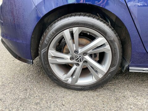 Volkswagen Golf 1.5 TSI R-Line Hatchback 5dr Petrol Manual Euro 6 (s/s) (150 ps) Reverse Ca 3