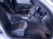 BMW 3 Series 2.0 318d MHT M Sport Touring 5dr Diesel Hybrid Auto Euro 6 (s/s) (150 ps) 1 15