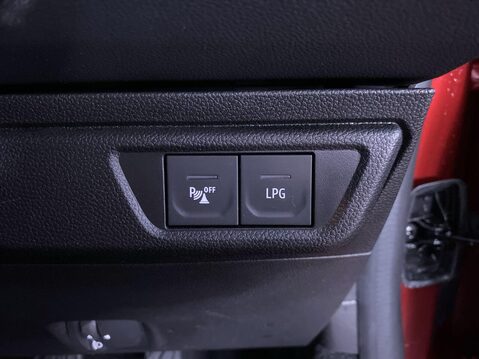 Dacia Sandero 1.0 TCe Bi-Fuel Expression Hatchback 5dr Bi Fuel Manual Euro 6 (s/s) (100 p 33