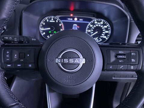 Nissan Qashqai 1.3 DIG-T MHEV Acenta Premium SUV 5dr Petrol Hybrid Manual Euro 6 (s/s) (14 22
