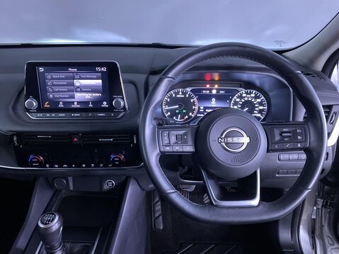 Nissan Qashqai 1.3 DIG-T MHEV Acenta Premium SUV 5dr Petrol Hybrid Manual Euro 6 (s/s) (14 16