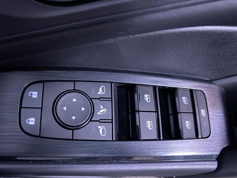 Nissan Qashqai 1.3 DIG-T MHEV Acenta Premium SUV 5dr Petrol Hybrid Manual Euro 6 (s/s) (14 33