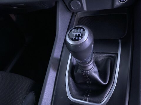 Nissan Qashqai 1.3 DIG-T MHEV Acenta Premium SUV 5dr Petrol Hybrid Manual Euro 6 (s/s) (14 21