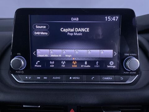 Nissan Qashqai 1.3 DIG-T MHEV Acenta Premium SUV 5dr Petrol Hybrid Manual Euro 6 (s/s) (14 30