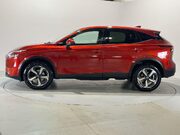 Nissan Qashqai 1.3 DIG-T MHEV N-Connecta SUV 5dr Petrol Hybrid XTRON Euro 6 (s/s) (158 ps) 5