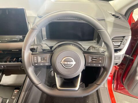 Nissan Qashqai 1.3 DIG-T MHEV N-Connecta SUV 5dr Petrol Hybrid XTRON Euro 6 (s/s) (158 ps) 20