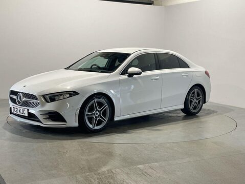 Mercedes-Benz A Class 2.0 A200d AMG Line (Executive) Saloon 4dr Diesel 8G-DCT Euro 6 (s/s) (150 p 4