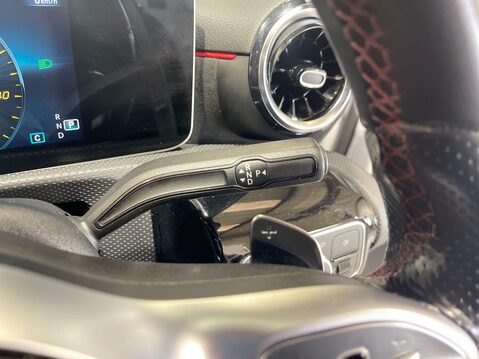 Mercedes-Benz A Class 2.0 A200d AMG Line (Executive) Saloon 4dr Diesel 8G-DCT Euro 6 (s/s) (150 p 19