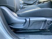 Nissan Qashqai 1.3 DIG-T MHEV N-Connecta SUV 5dr Petrol Hybrid Manual Euro 6 (s/s) (140 ps 19