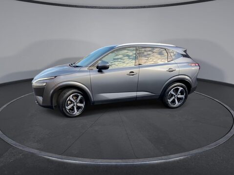 Nissan Qashqai 1.3 DIG-T MHEV N-Connecta SUV 5dr Petrol Hybrid Manual Euro 6 (s/s) (140 ps 8
