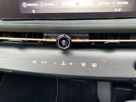 Nissan ARIYA 63kWh Evolve SUV 5dr Electric Auto 7.4kW Charger (217 ps) Cruise Control - 27