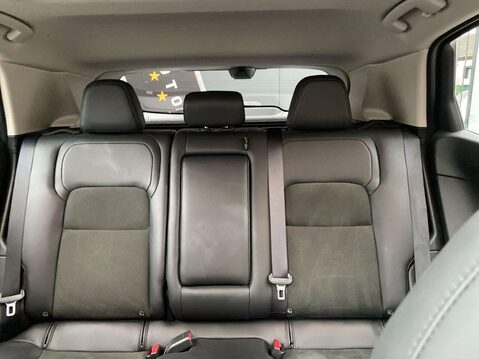 Nissan ARIYA 63kWh Evolve SUV 5dr Electric Auto 7.4kW Charger (217 ps) Cruise Control - 13