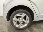 Hyundai i10 1.0 SE Connect Hatchback 5dr Petrol Manual Euro 6 (s/s) (67 ps) 4