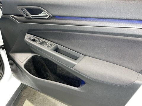 Volkswagen Golf 2.0 TDI GTD Hatchback 5dr Diesel DSG Euro 6 (s/s) (200 ps) Cruise Control 24