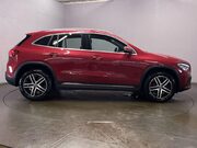 Mercedes-Benz GLA 1.3 GLA200 Sport (Executive) SUV 5dr Petrol 7G-DCT Euro 6 (s/s) (163 ps) C 9