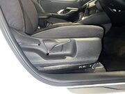 Toyota Yaris 1.5 VVT-h Icon Hatchback 5dr Petrol Hybrid E-CVT Euro 6 (s/s) (116 ps) 1 Ow 23