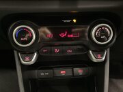 Kia Picanto 1.2 Shadow Hatchback 5dr Petrol AMT Euro 6 (s/s) (77 bhp) 1 Owner - Cruise 28