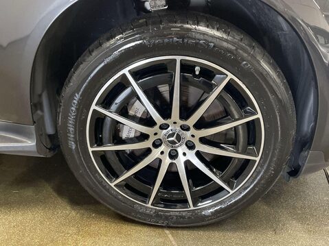 Mercedes-Benz EQC EQC 400 80kWh AMG Line SUV 5dr Electric Auto 4MATIC (408 ps) Sensors - Crui 12