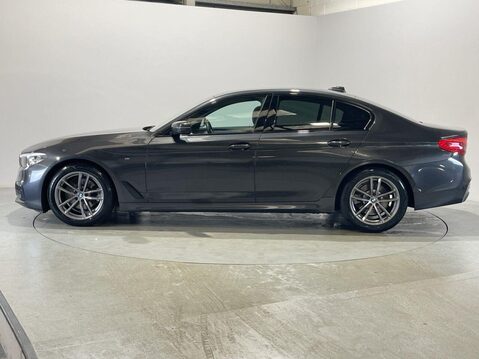 BMW 5 Series 2.0 520i GPF M Sport Saloon 4dr Petrol Auto Euro 6 (s/s) (184 ps) Cruise - 4