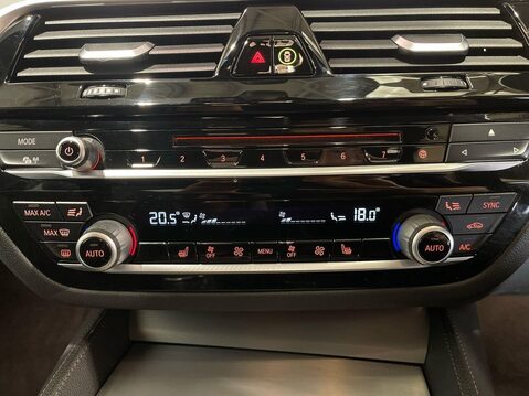 BMW 5 Series 2.0 520i GPF M Sport Saloon 4dr Petrol Auto Euro 6 (s/s) (184 ps) Cruise - 53