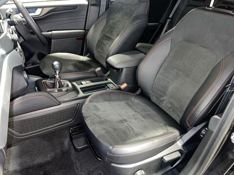 Ford Kuga 1.5 EcoBlue ST-Line X Edition SUV 5dr Diesel Manual Euro 6 (s/s) (120 ps) H 16