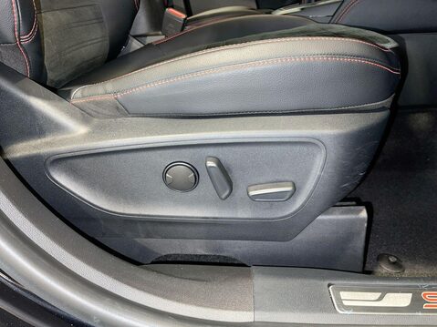 Ford Kuga 1.5 EcoBlue ST-Line X Edition SUV 5dr Diesel Manual Euro 6 (s/s) (120 ps) H 23