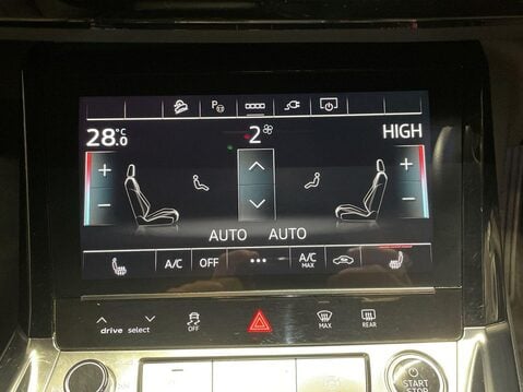 Audi E-Tron 55 Black Edition SUV 5dr Electric Auto quattro 95kWh (11kW Charger) (408 ps 18