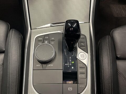 BMW 3 Series 2.0 320i M Sport Touring 5dr Petrol Auto Euro 6 (s/s) (184 ps) Leather - 1 20