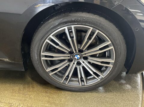 BMW 3 Series 2.0 320i M Sport Touring 5dr Petrol Auto Euro 6 (s/s) (184 ps) Leather - 1 12