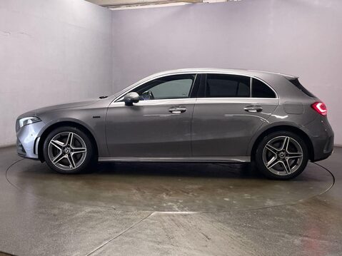 Mercedes-Benz A Class 1.3 A250e 15.6kWh AMG Line (Premium 2) Hatchback 5dr Petrol Plug-in Hybrid 5
