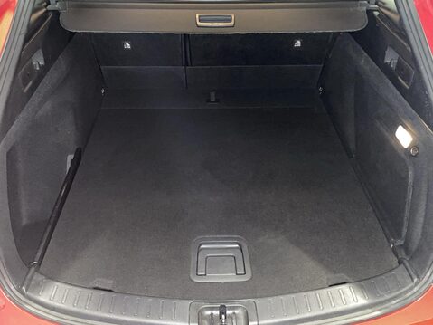 Toyota Corolla 2.0 VVT-h GPF GR SPORT Touring Sports 5dr Petrol Hybrid CVT Euro 6 (s/s) (1 13