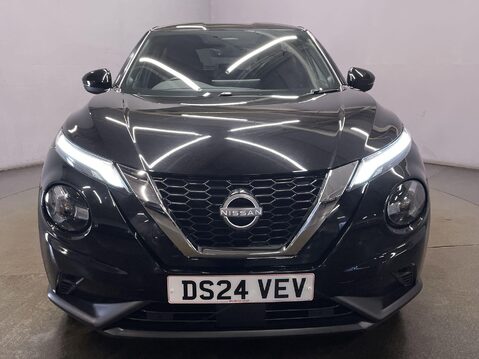Nissan Juke 1.0 DIG-T N-Connecta SUV 5dr Petrol Manual Euro 6 (s/s) (114 ps) Alloy Whee 10