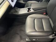 Tesla Model Y (Dual Motor) Long Range SUV 5dr Electric Auto 4WDE (384 bhp) Heated Seats 17