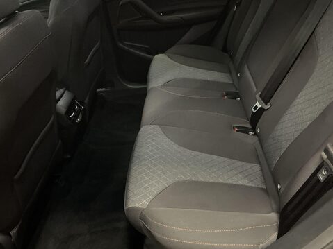 MG HS 1.5 T-GDI SE SUV 5dr Petrol DCT Euro 6 (s/s) (169 ps) 1 Owner - Sat Nav - C 18