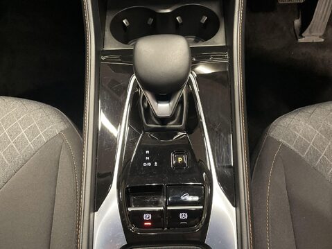 MG HS 1.5 T-GDI SE SUV 5dr Petrol DCT Euro 6 (s/s) (169 ps) 1 Owner - Sat Nav - C 20