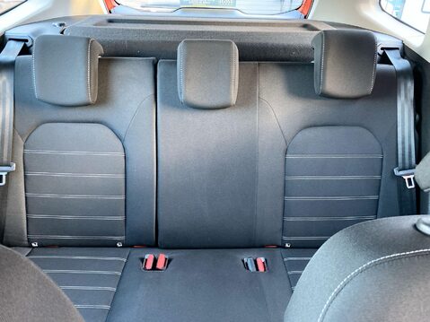 Dacia Duster 1.0 TCe Comfort SUV 5dr Petrol Manual Euro 6 (s/s) (90 ps) Cruise Control 8