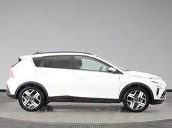 Hyundai BAYON 1.0 T-GDi MHEV Premium SUV 5dr Petrol Hybrid DCT Euro 6 (s/s) (100 ps) Blue