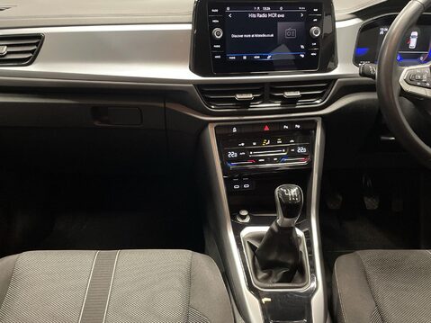 Volkswagen T-Roc 1.0 TSI Life SUV 5dr Petrol Manual Euro 6 (s/s) (110 ps) Start Stop 16