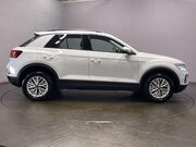 Volkswagen T-Roc 1.0 TSI Life SUV 5dr Petrol Manual Euro 6 (s/s) (110 ps) Start Stop 9