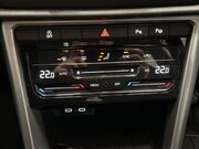 Volkswagen T-Roc 1.0 TSI Life SUV 5dr Petrol Manual Euro 6 (s/s) (110 ps) Start Stop 26