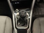 Volkswagen T-Roc 1.0 TSI Life SUV 5dr Petrol Manual Euro 6 (s/s) (110 ps) Start Stop 19