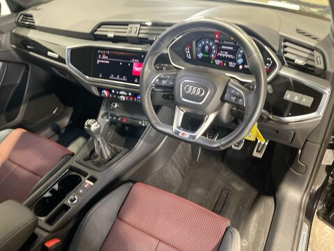 Audi Q3 1.5 TFSI CoD 35 S line Sportback 5dr Petrol Manual Euro 6 (s/s) (150 ps) 1 24