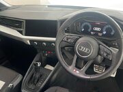 Audi A1 1.0 TFSI 25 S line Sportback 5dr Petrol S Tronic Euro 6 (s/s) (95 ps) 1 Own 8
