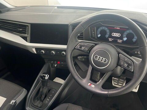 Audi A1 1.0 TFSI 25 S line Sportback 5dr Petrol S Tronic Euro 6 (s/s) (95 ps) 1 Own 8