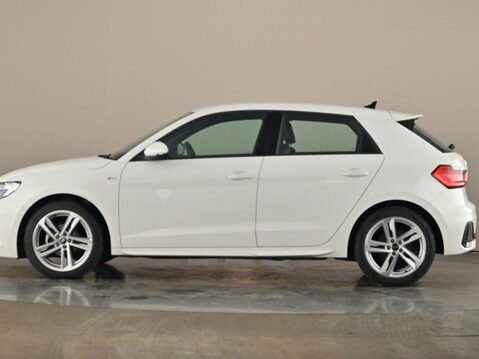 Audi A1 1.0 TFSI 25 S line Sportback 5dr Petrol S Tronic Euro 6 (s/s) (95 ps) 1 Own 2