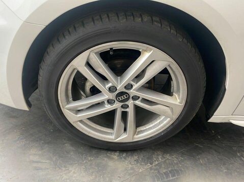 Audi A1 1.0 TFSI 25 S line Sportback 5dr Petrol S Tronic Euro 6 (s/s) (95 ps) 1 Own 16