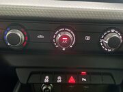 Audi A1 1.0 TFSI 25 S line Sportback 5dr Petrol S Tronic Euro 6 (s/s) (95 ps) 1 Own 23