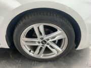 Audi A1 1.0 TFSI 25 S line Sportback 5dr Petrol S Tronic Euro 6 (s/s) (95 ps) 1 Own 19