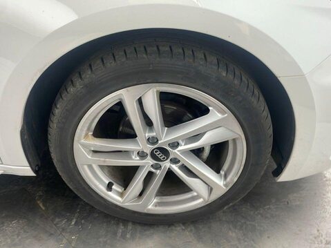 Audi A1 1.0 TFSI 25 S line Sportback 5dr Petrol S Tronic Euro 6 (s/s) (95 ps) 1 Own 19